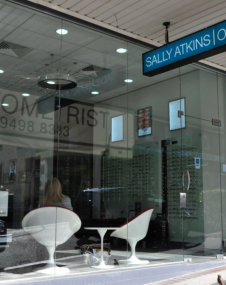frameless shopfront