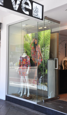 Frameless Glass Shopfront